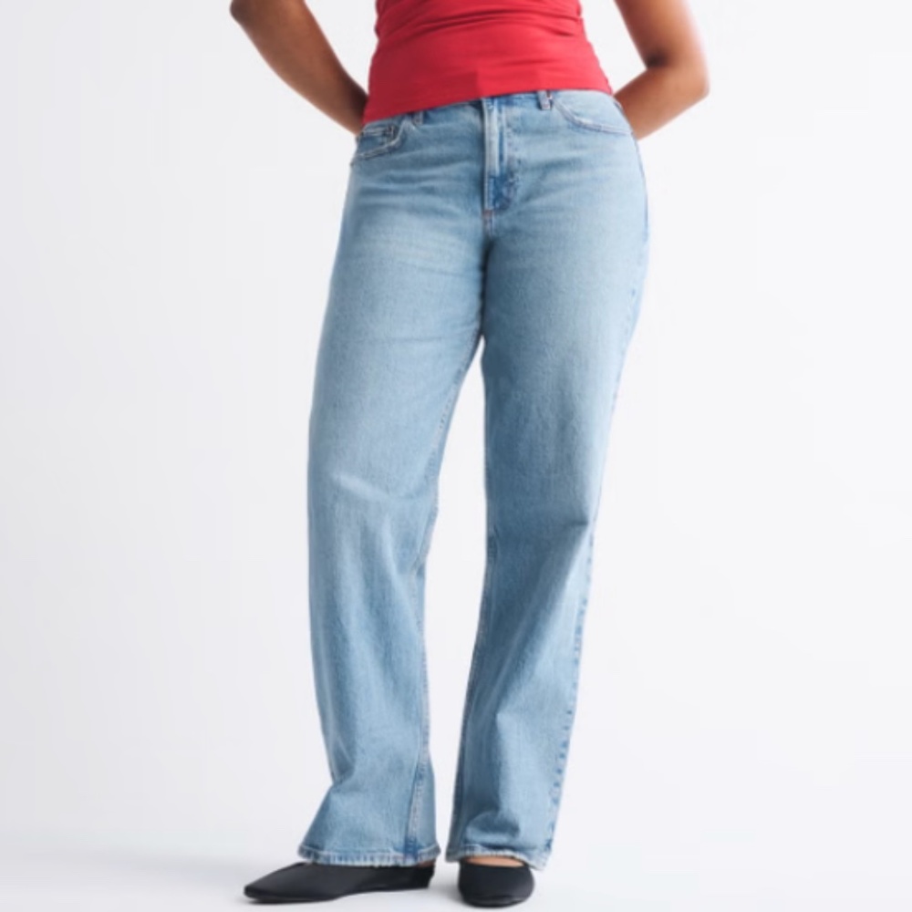 Abercrombie Curve Love Low Rise Baggy Jean NWT